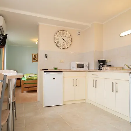 Mishelapart Apartment Keszthely